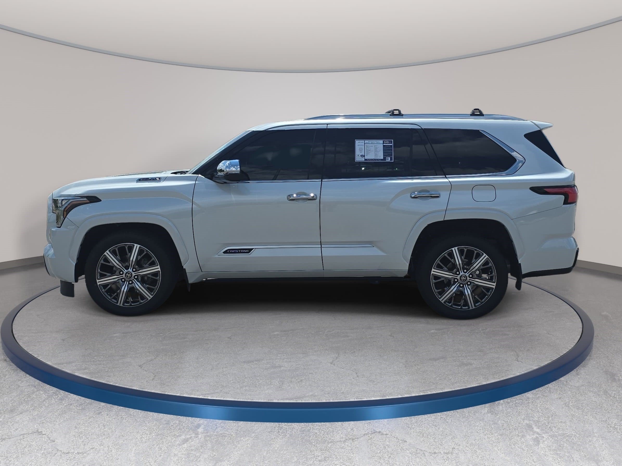 Used 2023 Toyota Sequoia Capstone AWD/4WD image 8