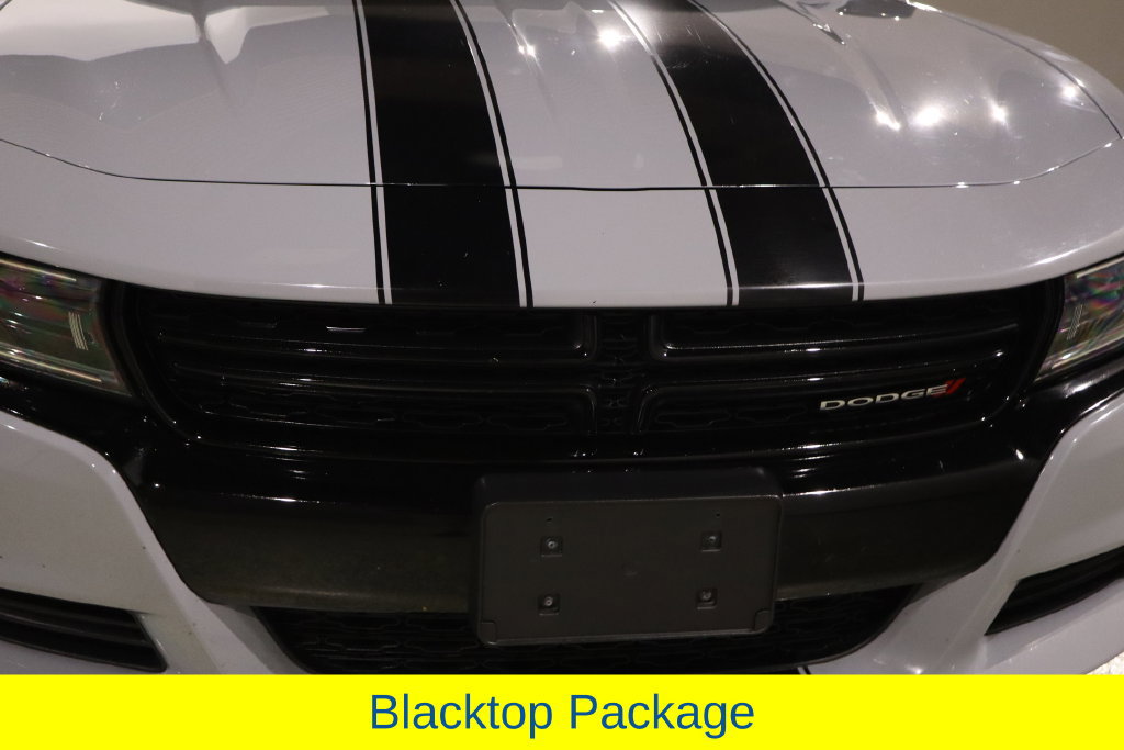 Used 2022 Dodge Charger SXT w/ Blacktop Package RWD image 12