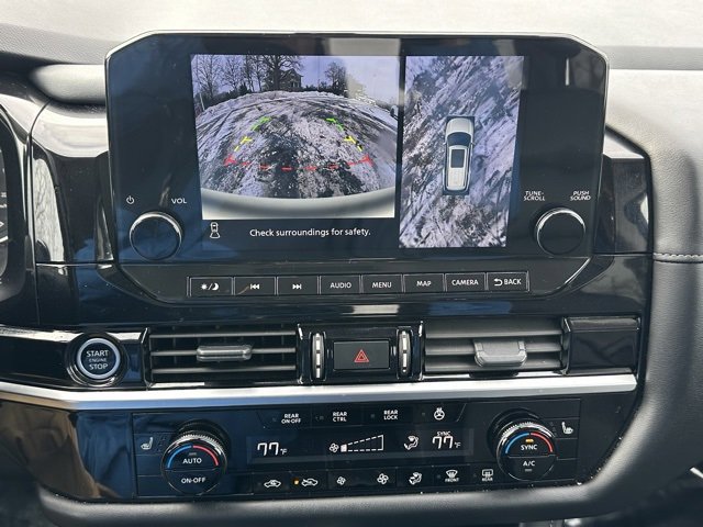 Certified 2024 Nissan Pathfinder SL image 30