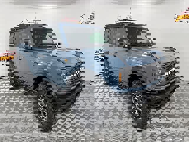 Used 2021 Ford Bronco Badlands image 8