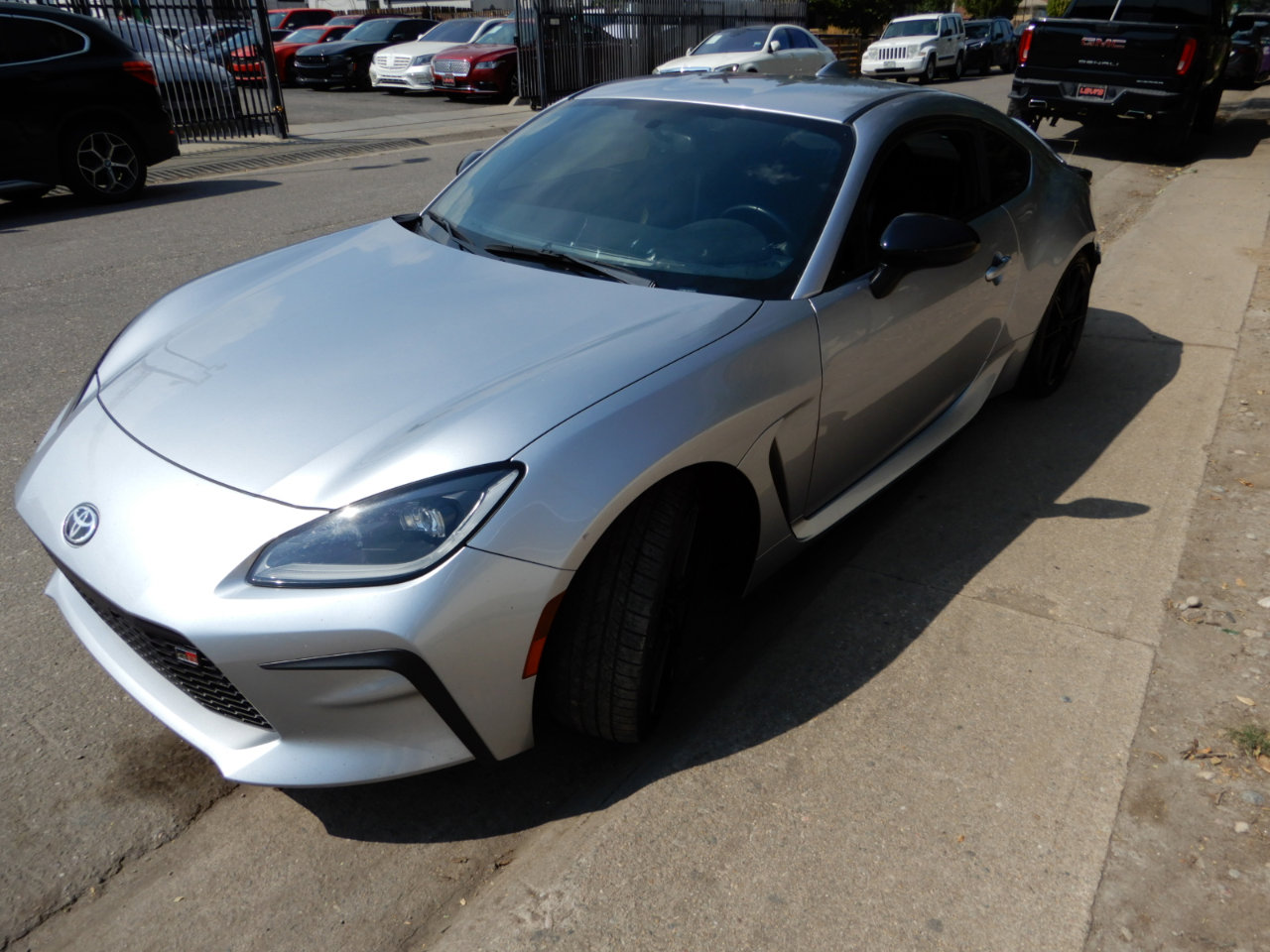 Used 2023 Toyota GR86 Premium w/ ALL Weather Mat Package (TMS) image 8