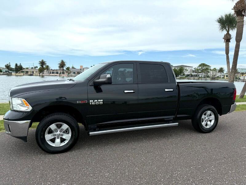 Used 2018 RAM 1500 Classic SLT image 5