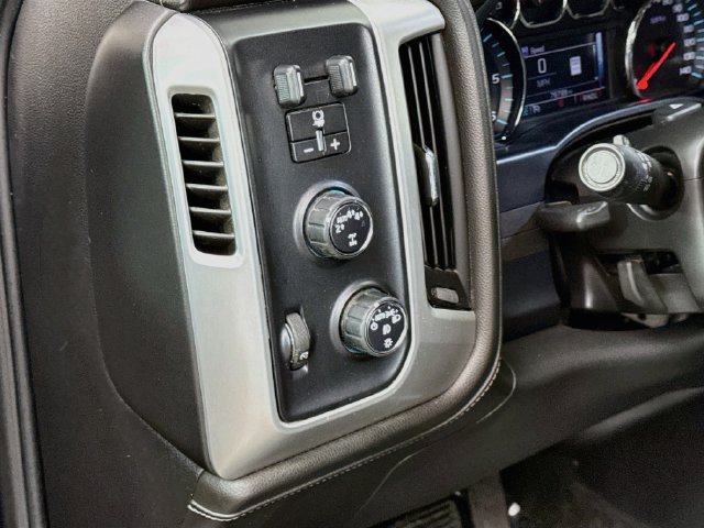 Used 2018 GMC Sierra 1500 SLT w/ SLT Premium Package AWD/4WD image 10