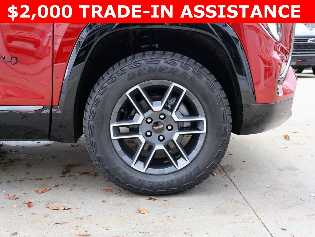 New 2026 GMC Terrain AT4 w/ LPO, Black Badging Package image 40