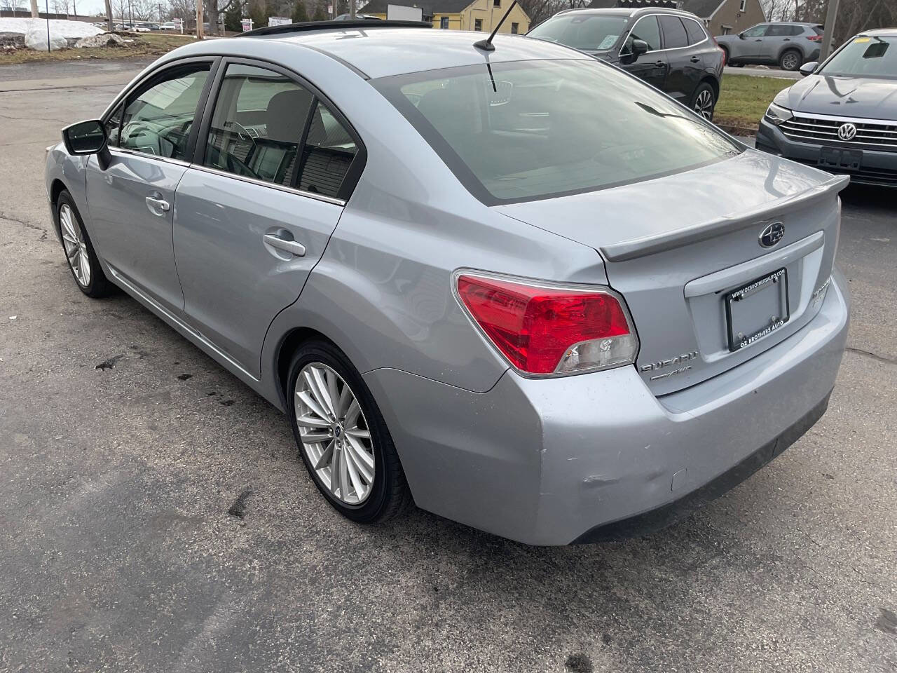 Used 2016 Subaru Impreza 2.0i Premium image 8