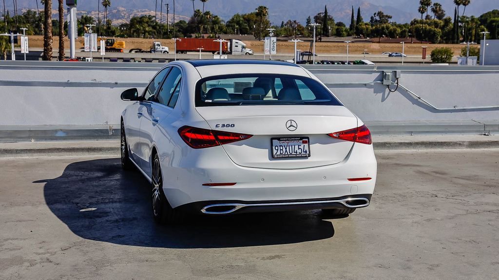 Used 2022 Mercedes-Benz C 300 Sedan image 7
