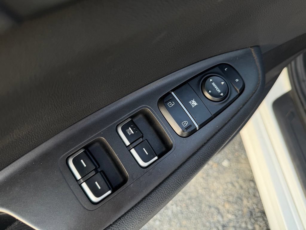 Used 2018 Kia Optima S w/ Panoramic Sunroof Package FWD image 14