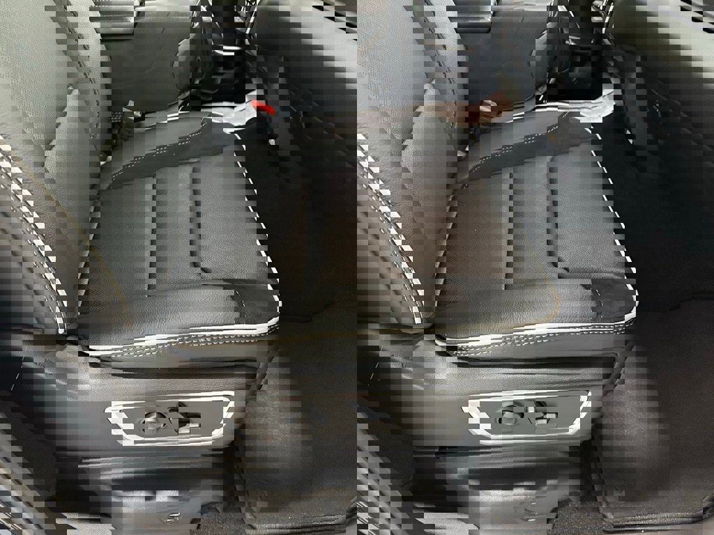 Used 2025 RAM 1500 Laramie image 57