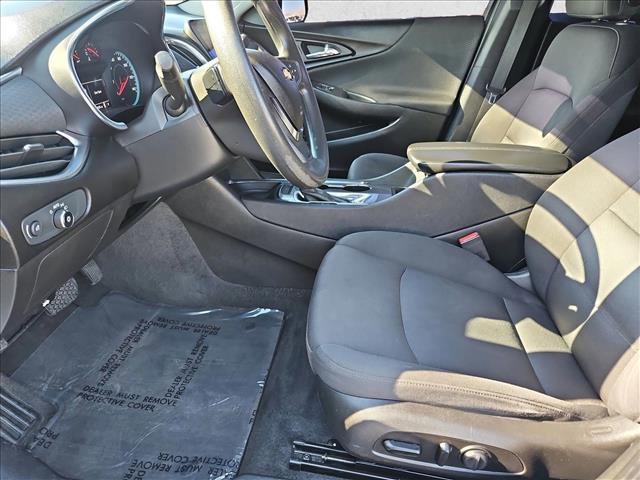 Used 2019 Chevrolet Malibu LT image 16