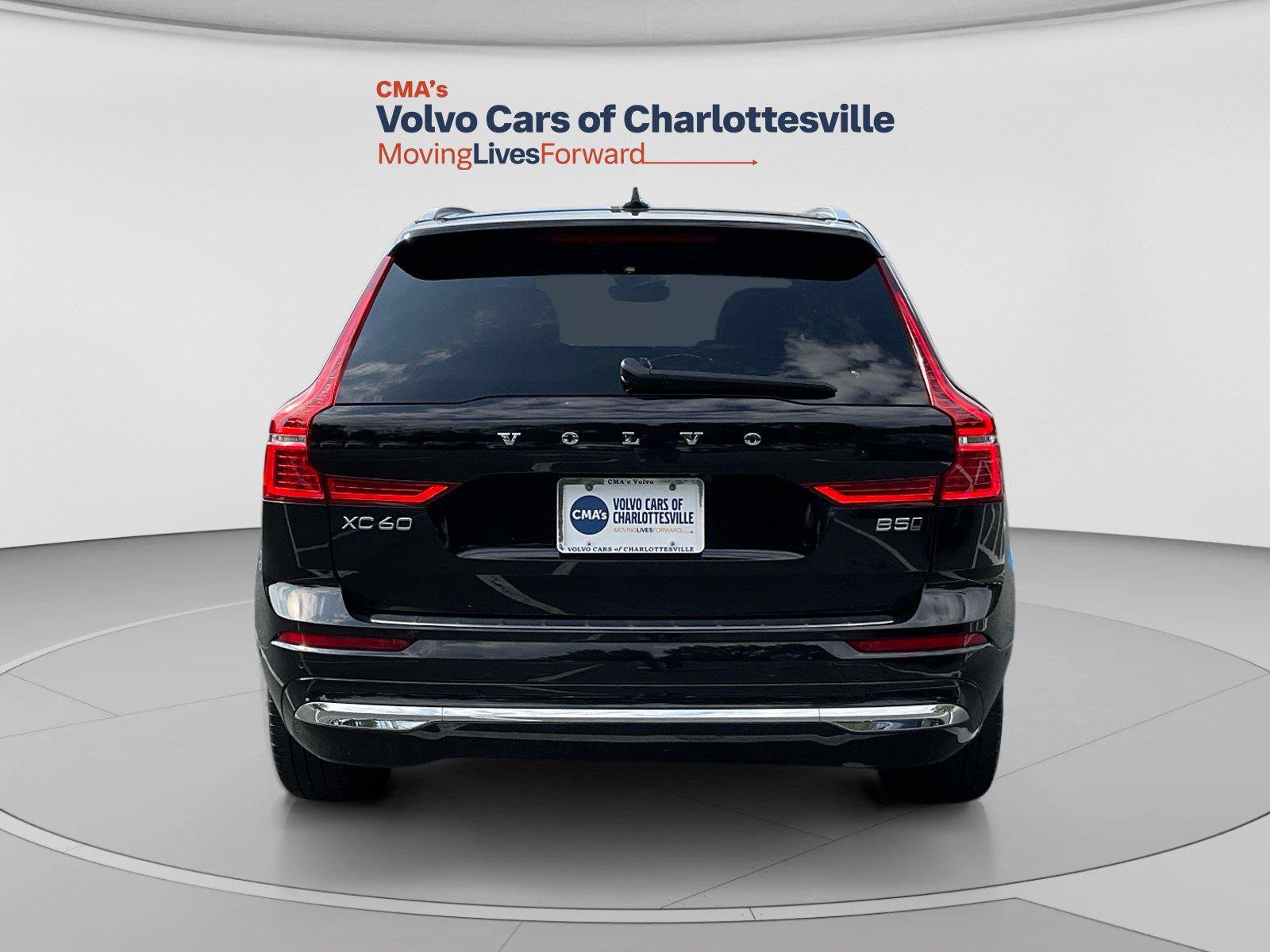 Certified 2023 Volvo XC60 B5 Plus AWD/4WD image 4