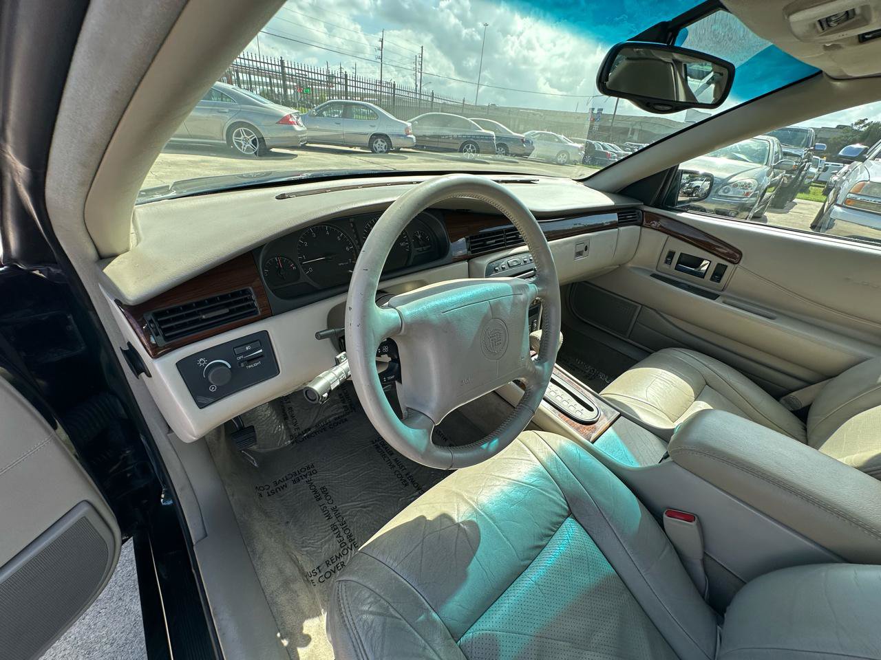 Used 2000 Cadillac Eldorado Touring FWD image 44