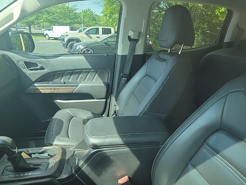 Used 2022 GMC Canyon Denali image 24