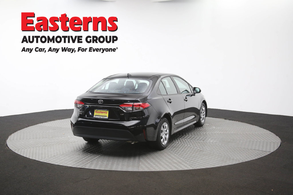 Used 2024 Toyota Corolla LE FWD image 39