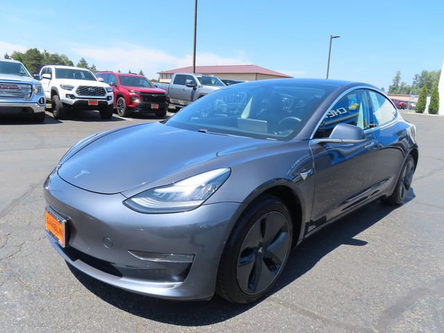 Used 2020 Tesla Model 3 Standard Range Plus RWD image 3