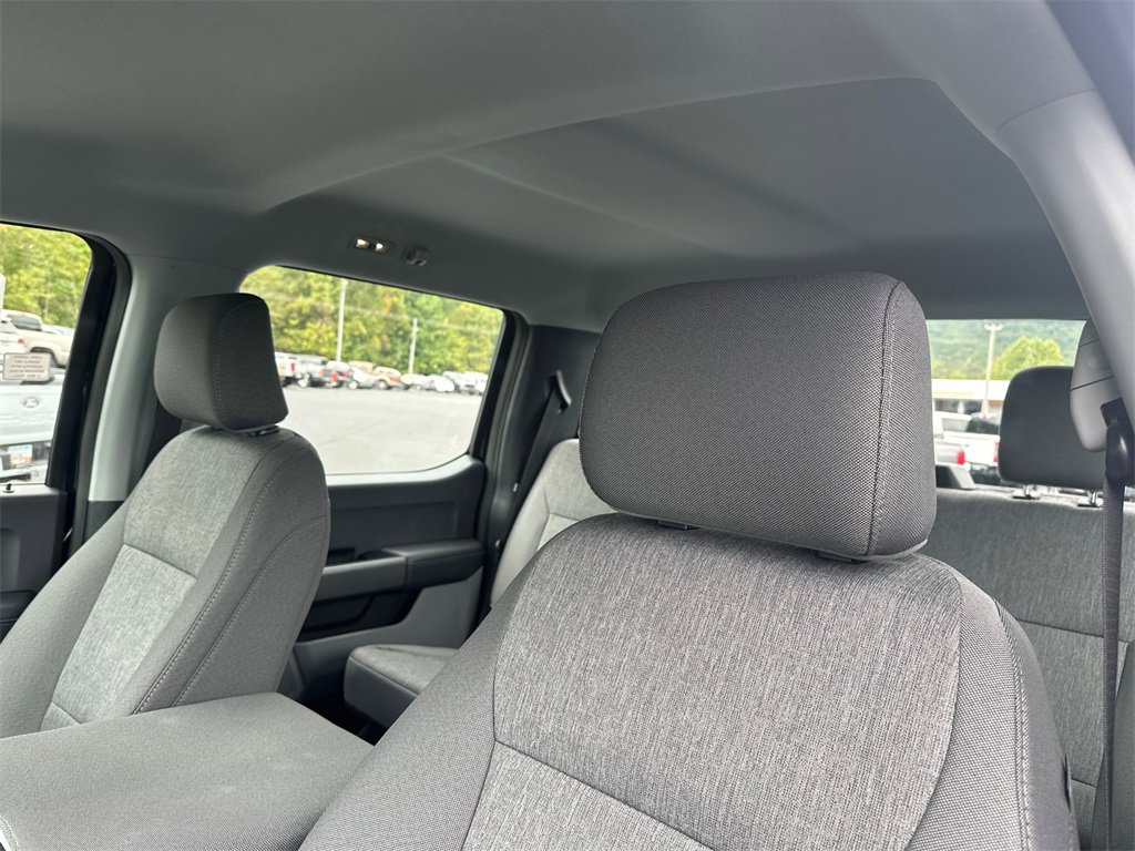 New 2026 Ford F250 XL w/ STX Appearance Package image 18