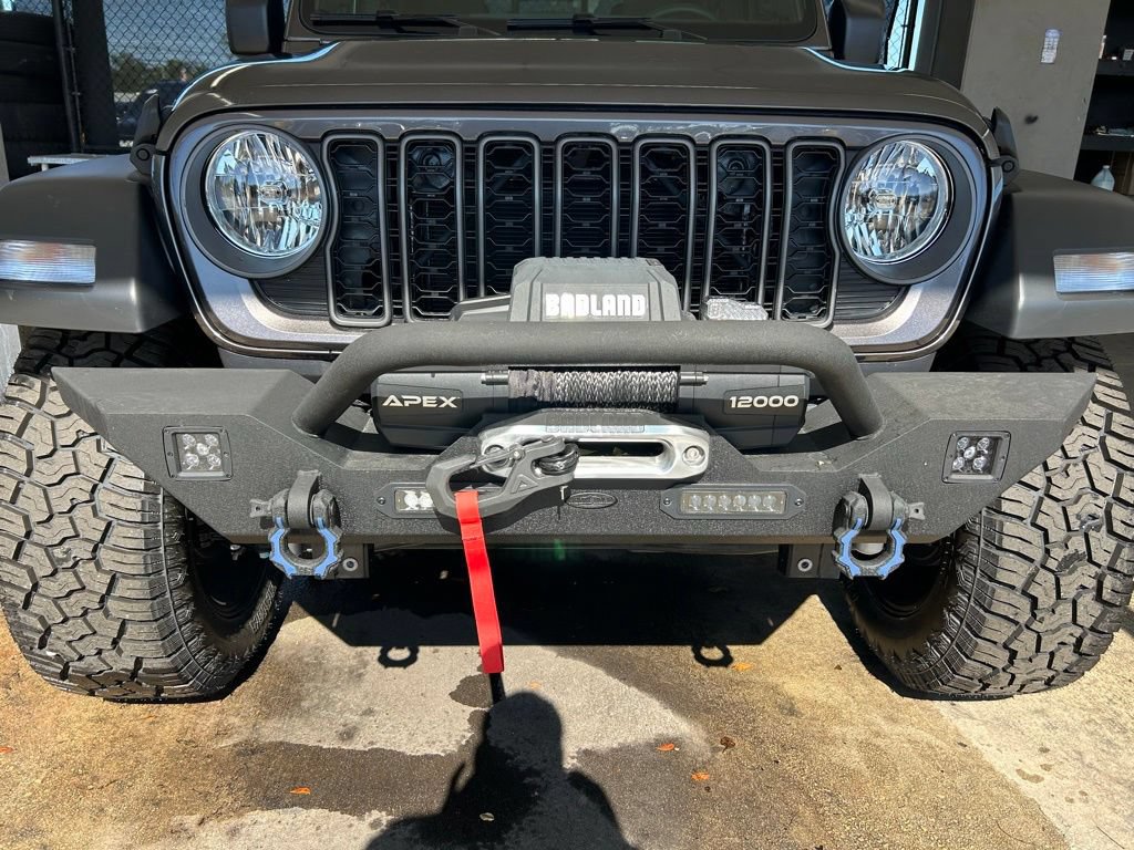 New 2026 Jeep Gladiator Sport AWD/4WD image 23