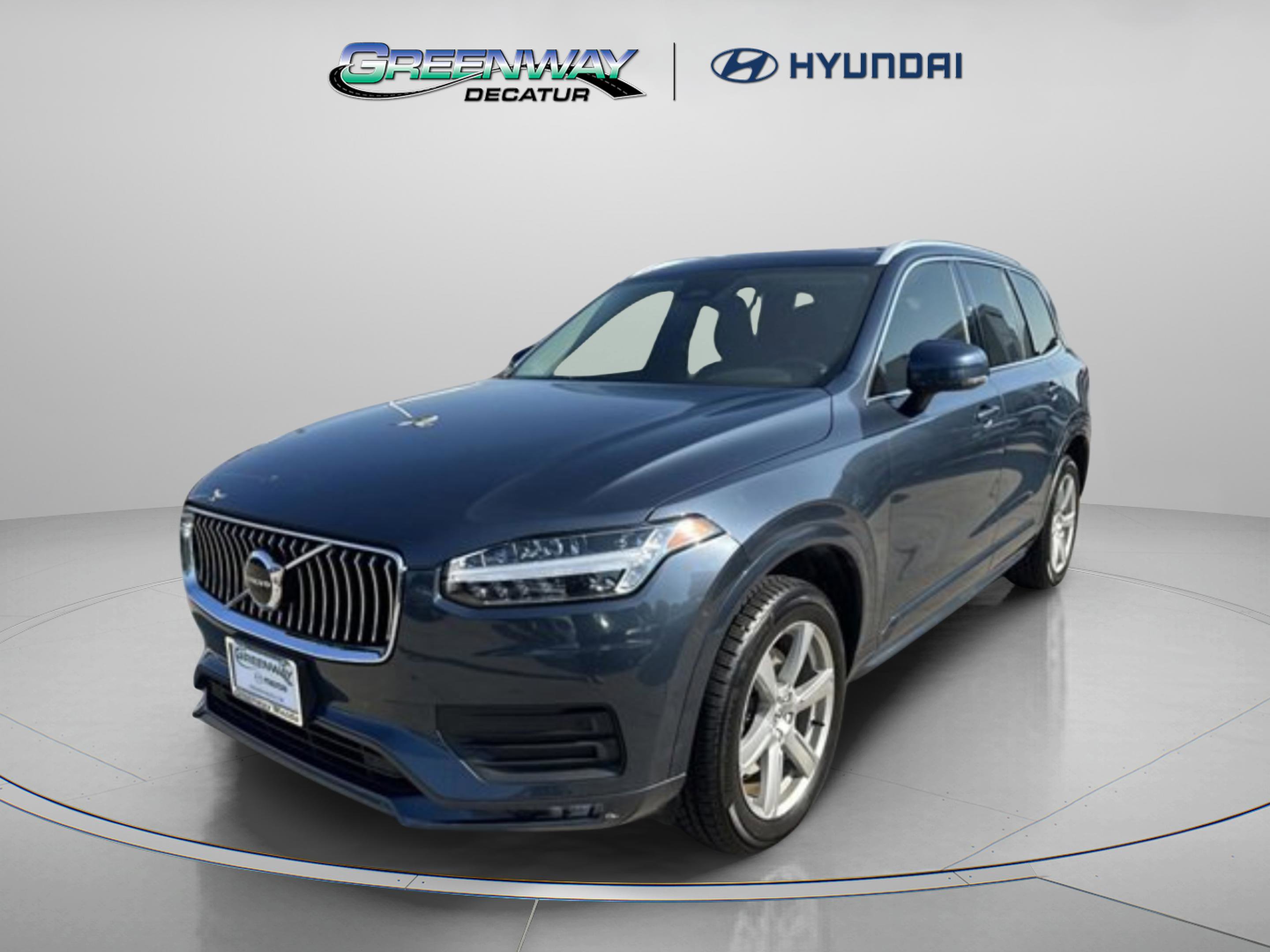Used 2023 Volvo XC90 B5 Core image 3