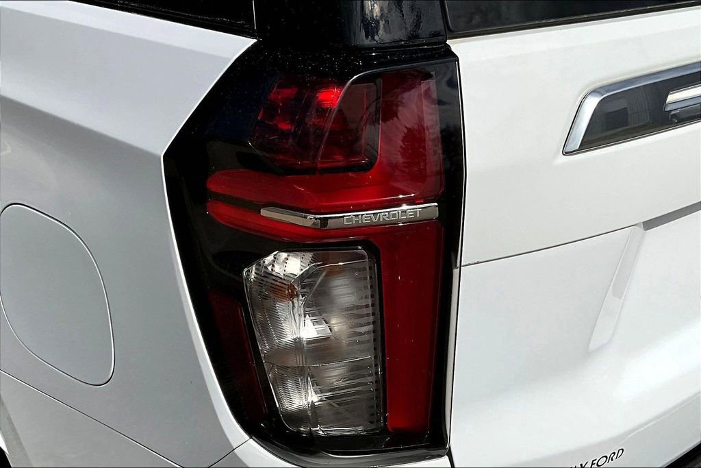 Used 2024 Chevrolet Tahoe High Country w/ Premium Package image 25