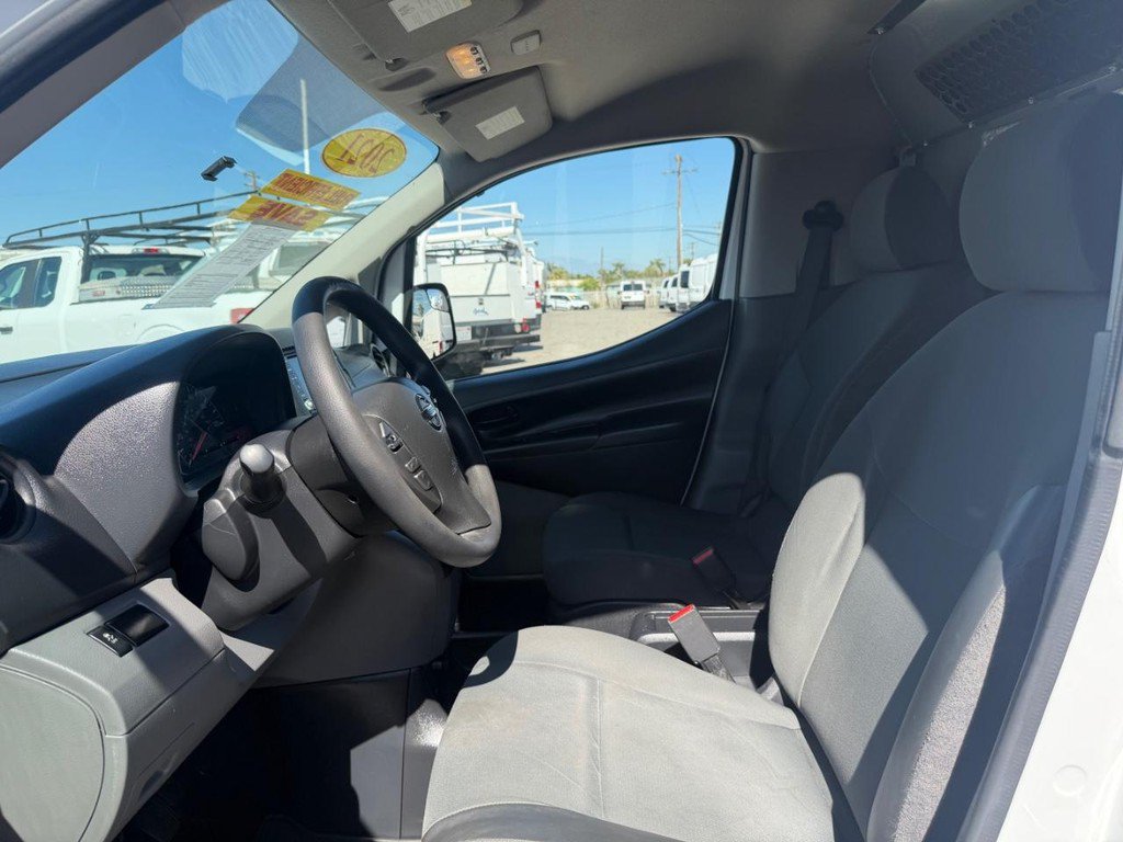 Used 2021 Nissan NV200 S FWD image 26