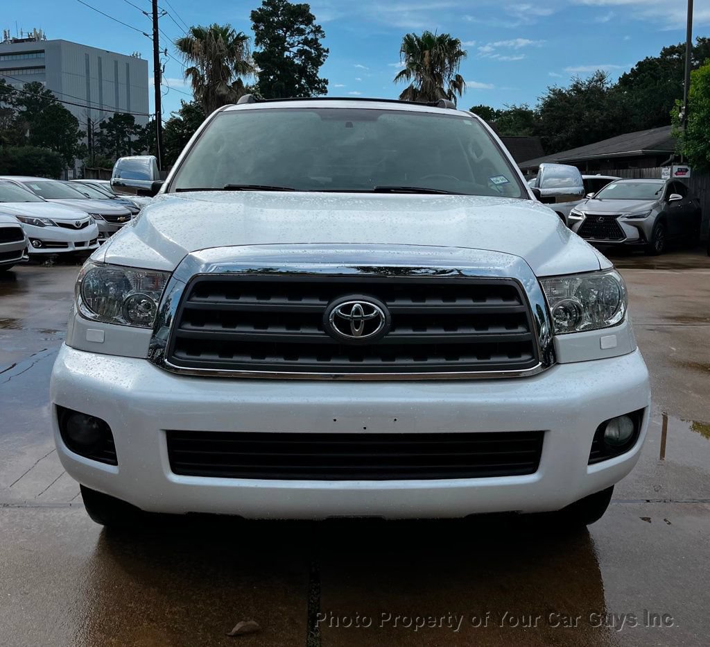 Used 2011 Toyota Sequoia Platinum RWD image 2
