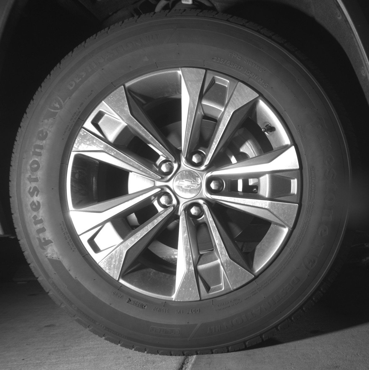 Used 2025 Chevrolet Equinox LT FWD image 13