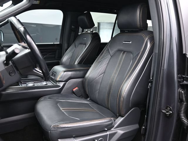 Used 2022 Ford Expedition Platinum AWD/4WD image 5