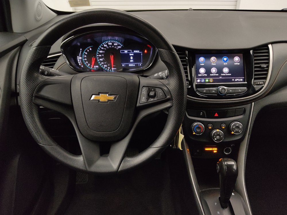 Used 2020 Chevrolet Trax LS FWD image 22