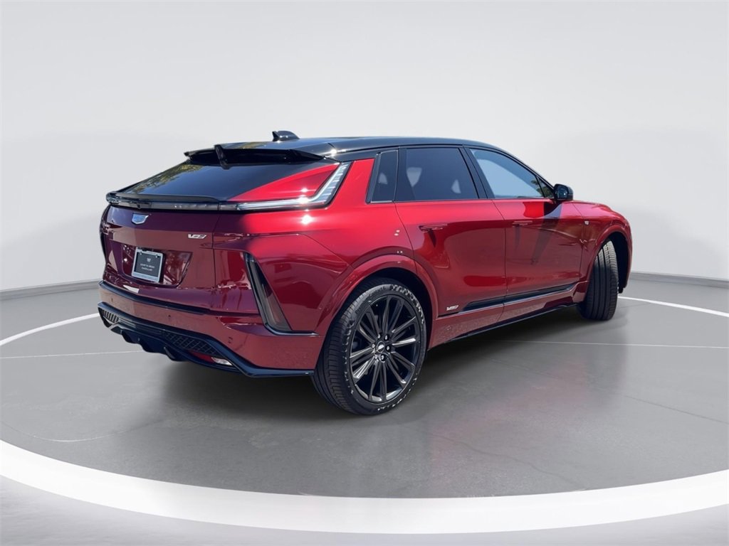 New 2026 Cadillac Lyriq V image 3