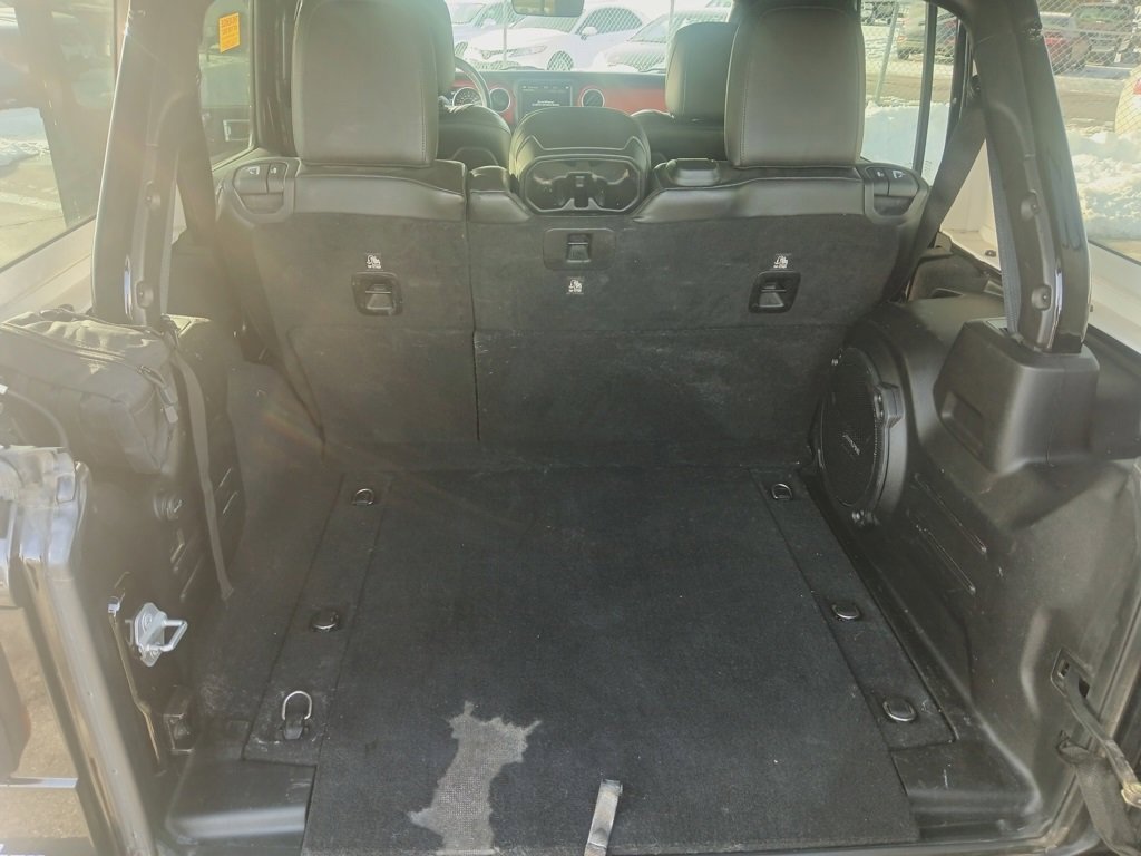 Used 2018 Jeep Wrangler Unlimited Rubicon image 17