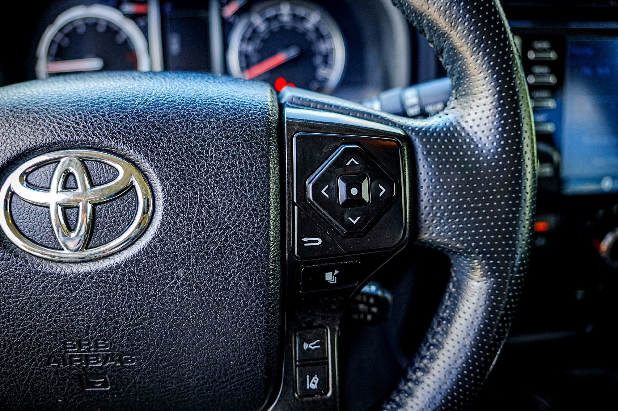 Used 2024 Toyota 4Runner TRD Off-Road Premium image 15