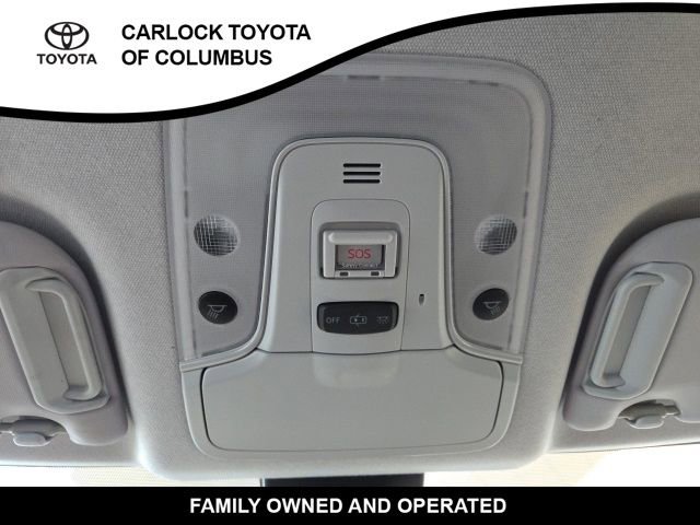 Used 2020 Toyota Prius LE image 28