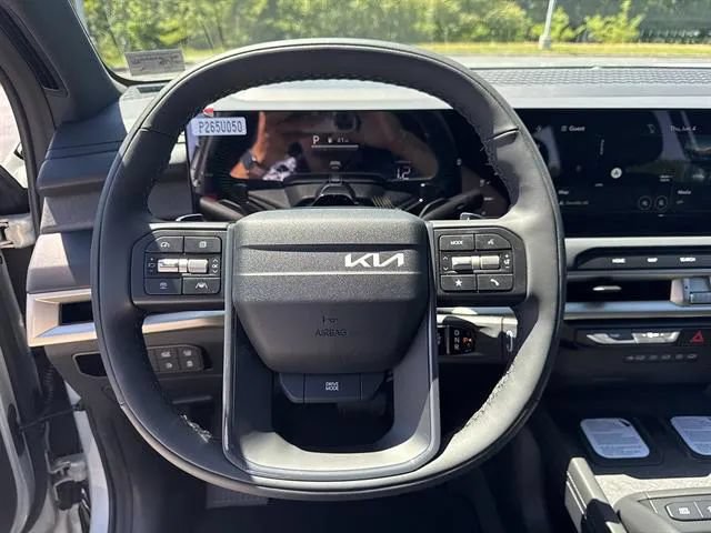 New 2027 Kia Telluride EX w/ Towing Package FWD image 9