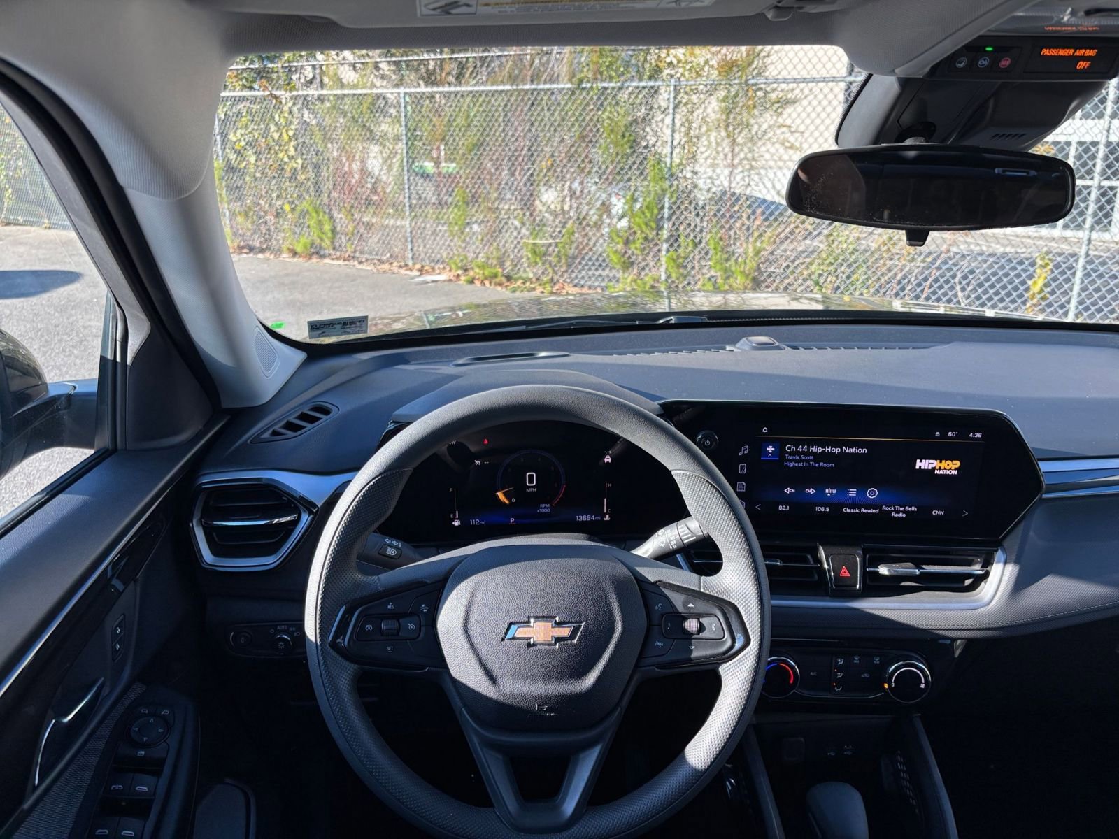 Used 2025 Chevrolet TrailBlazer LT image 32