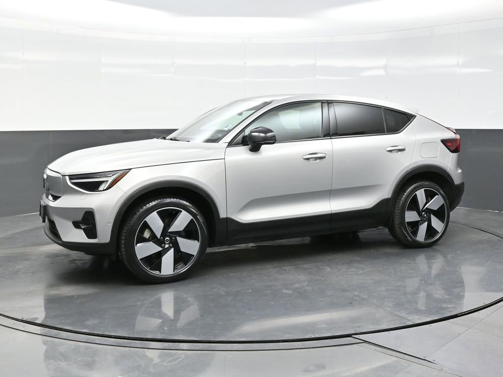 Used 2023 Volvo C40 P8 Recharge Ultimate image 3