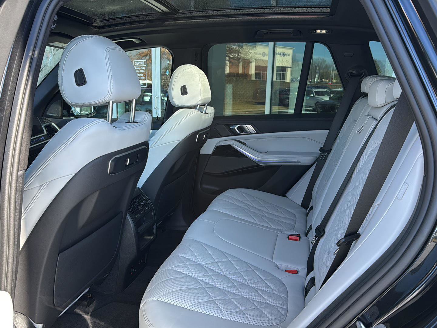 Certified 2024 BMW X5 sDrive40i w/ M Sport Package image 9