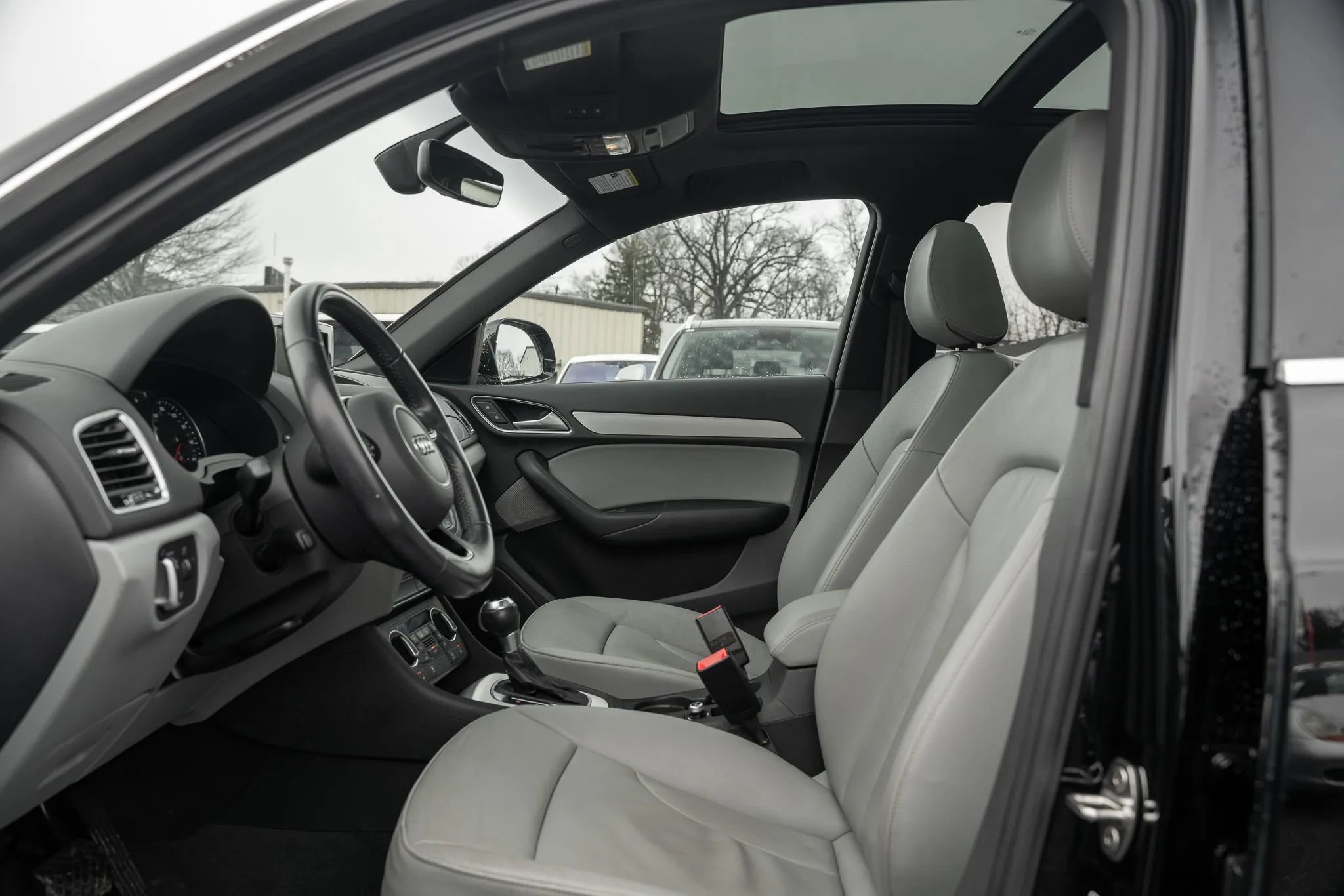 Used 2018 Audi Q3 2.0T Premium Plus w/ Premium Plus Package image 7