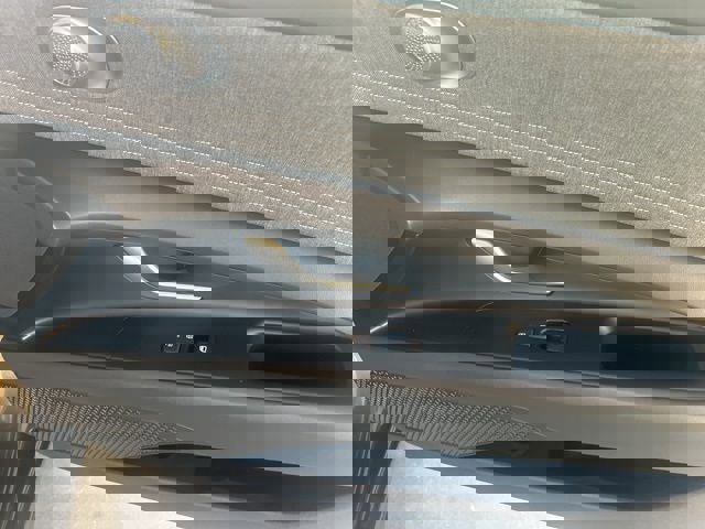 New 2026 Hyundai Elantra Limited image 31