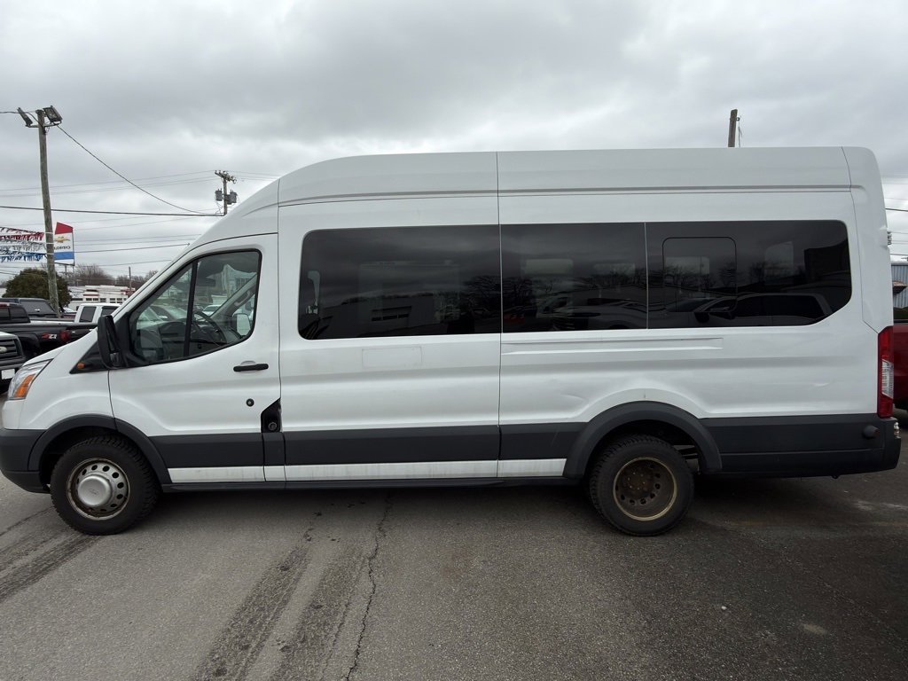 Used 2017 Ford Transit 350 XLT image 8