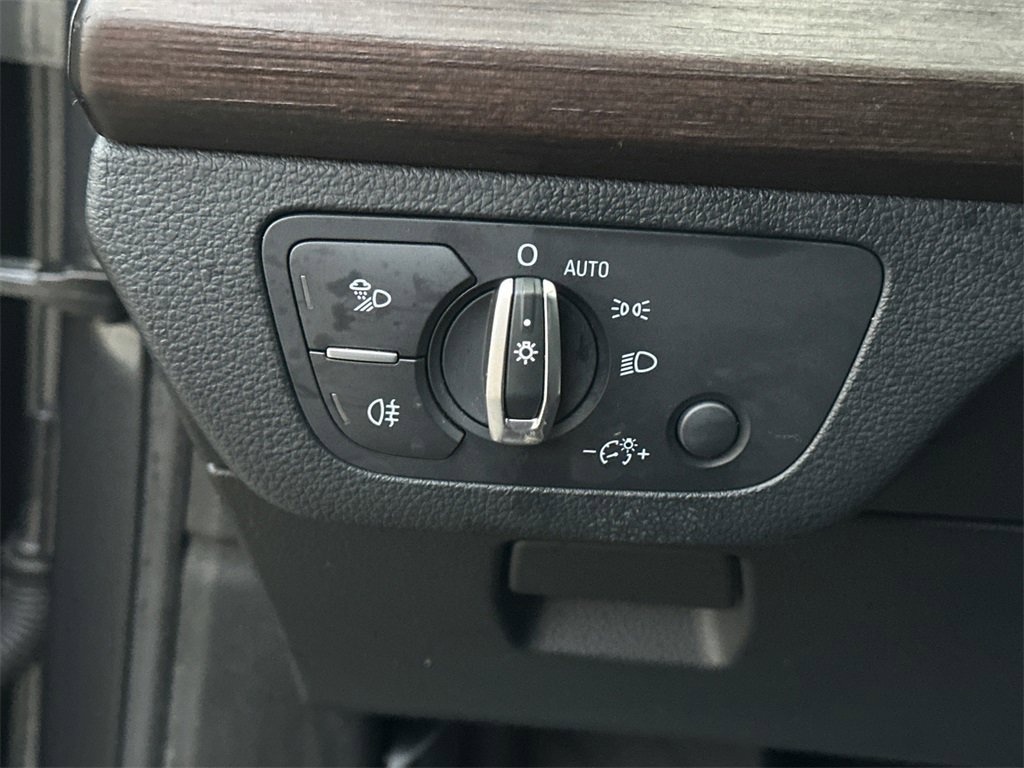 Used 2024 Audi Q5 2.0T Premium Plus image 23