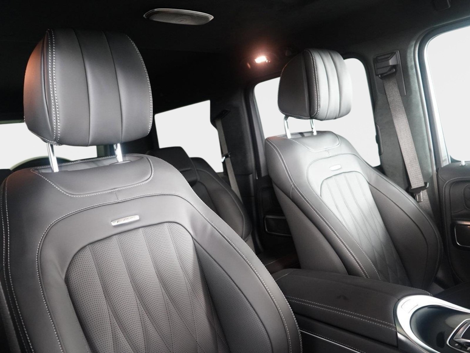 Used 2025 Mercedes-Benz G 63 AMG 4MATIC image 16