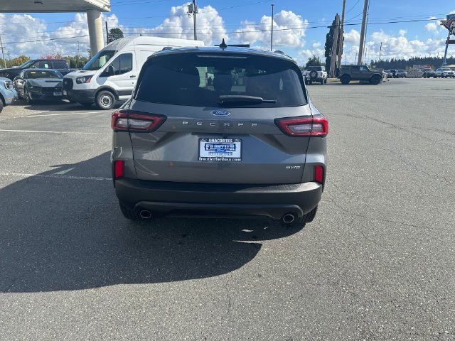 Used 2025 Ford Escape ST-Line Select AWD/4WD image 4