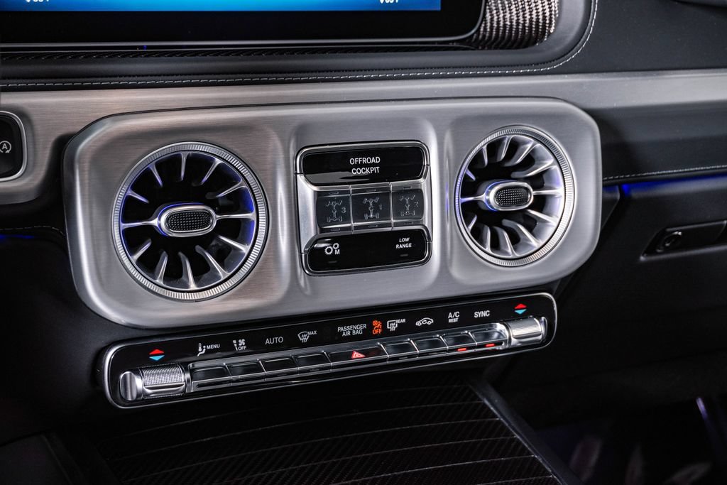 Used 2025 Mercedes-Benz G 63 AMG 4MATIC image 28