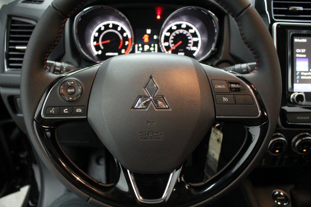 New 2026 Mitsubishi Outlander Sport LE image 8