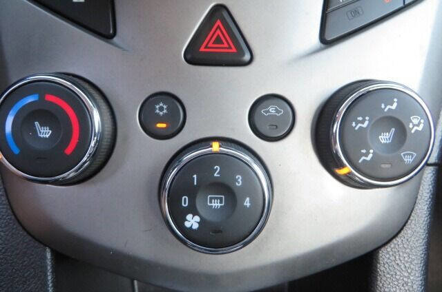 Used 2016 Chevrolet Sonic LTZ image 53