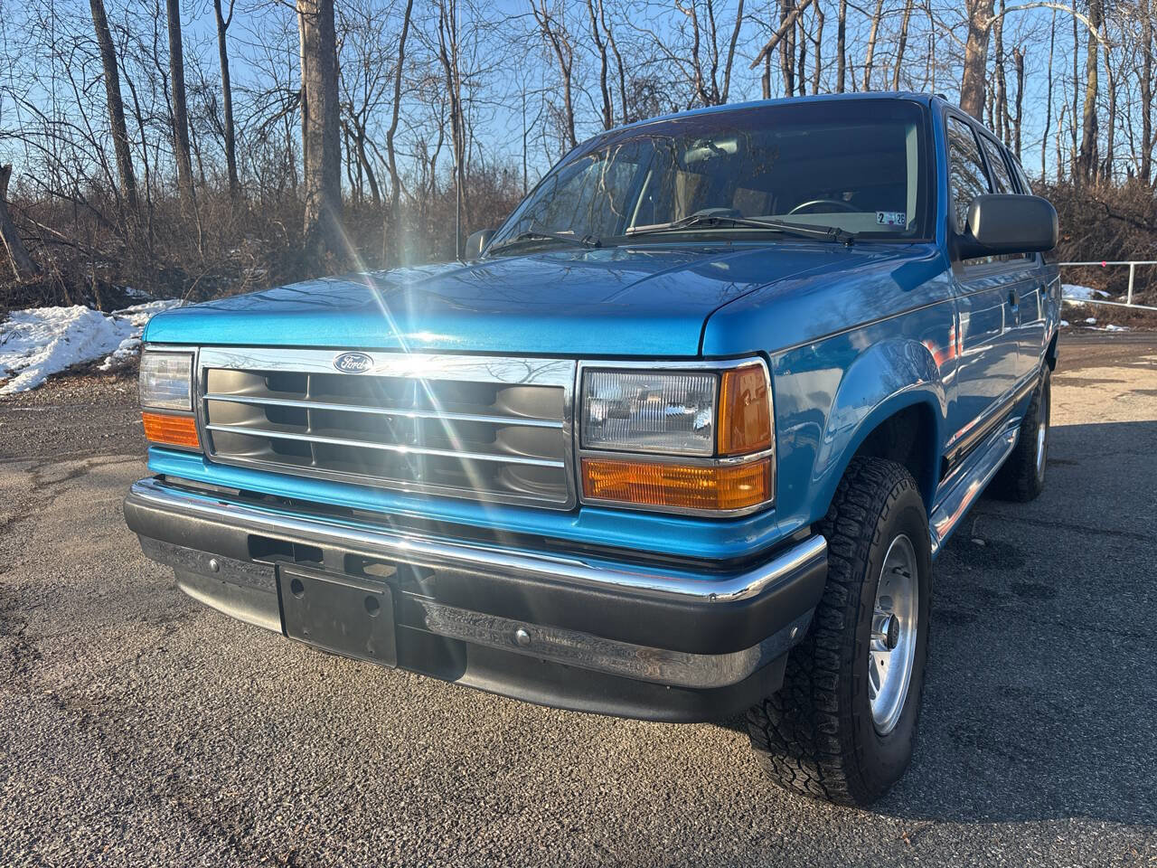 Used 1994 Ford Explorer XLT image 5