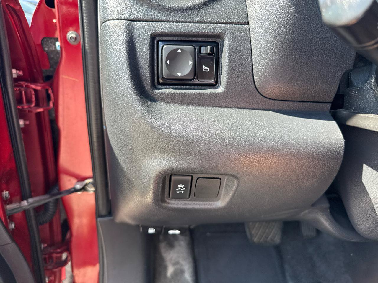 Used 2017 Nissan Versa S Plus FWD image 19