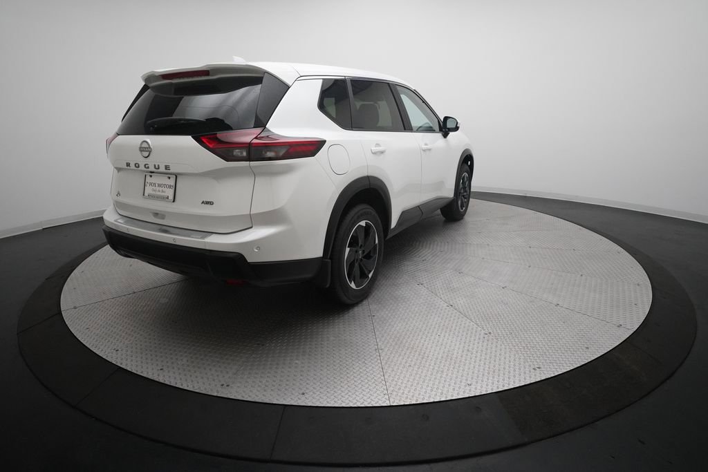 Used 2026 Nissan Rogue SV image 35