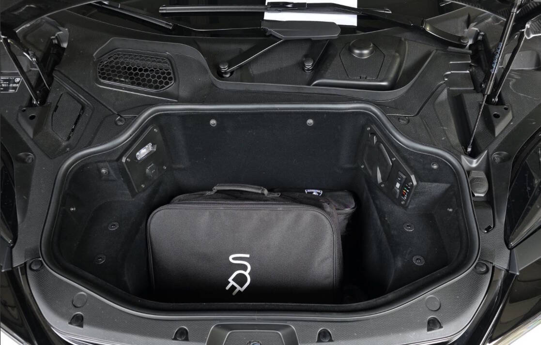 Used 2024 Lamborghini Revuelto AWD/4WD image 6