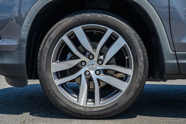 Used 2017 Honda Pilot Touring image 18