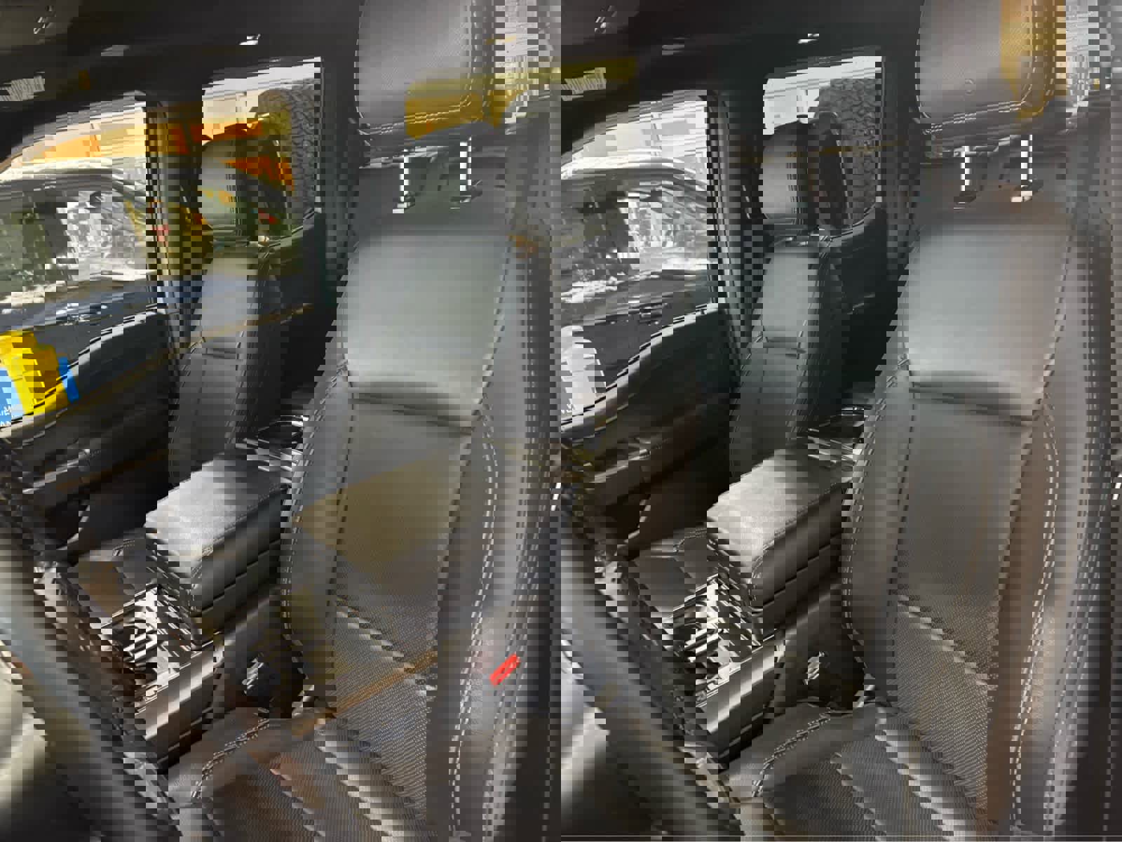 Used 2023 Ford F150 Lariat w/ Equipment Group 502A High image 28